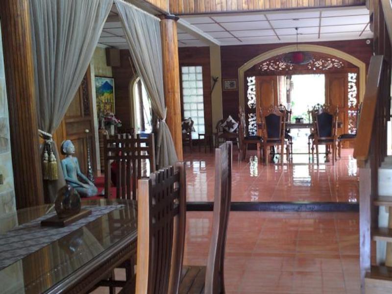 Отель Ndalem Bantul Gandok Экстерьер фото